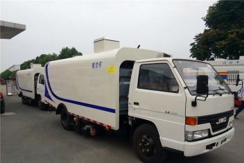 （5方）江鈴小型吸塵車